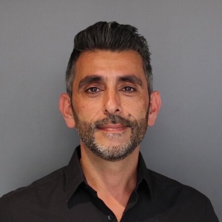 Portrait Özkan Tanir